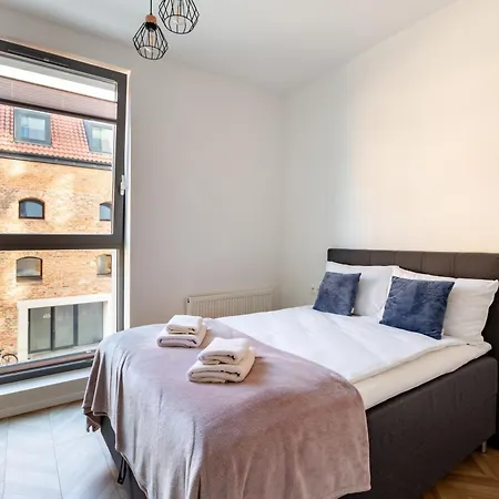 Marina Centre By Bookinghost Gdańsk