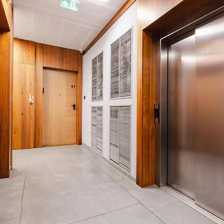 Apartment Marina Centre By Bookinghost Gdansk