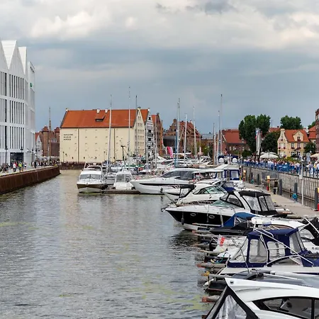 アパート Marina Centre By Bookinghost *