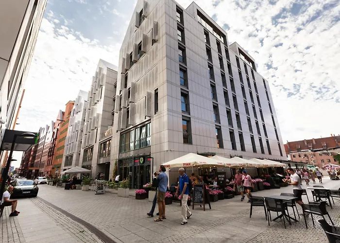 Marina Centre By Bookinghost Gdańsk