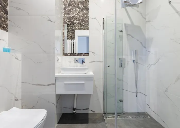 Marina Centre By Bookinghost Gdańsk